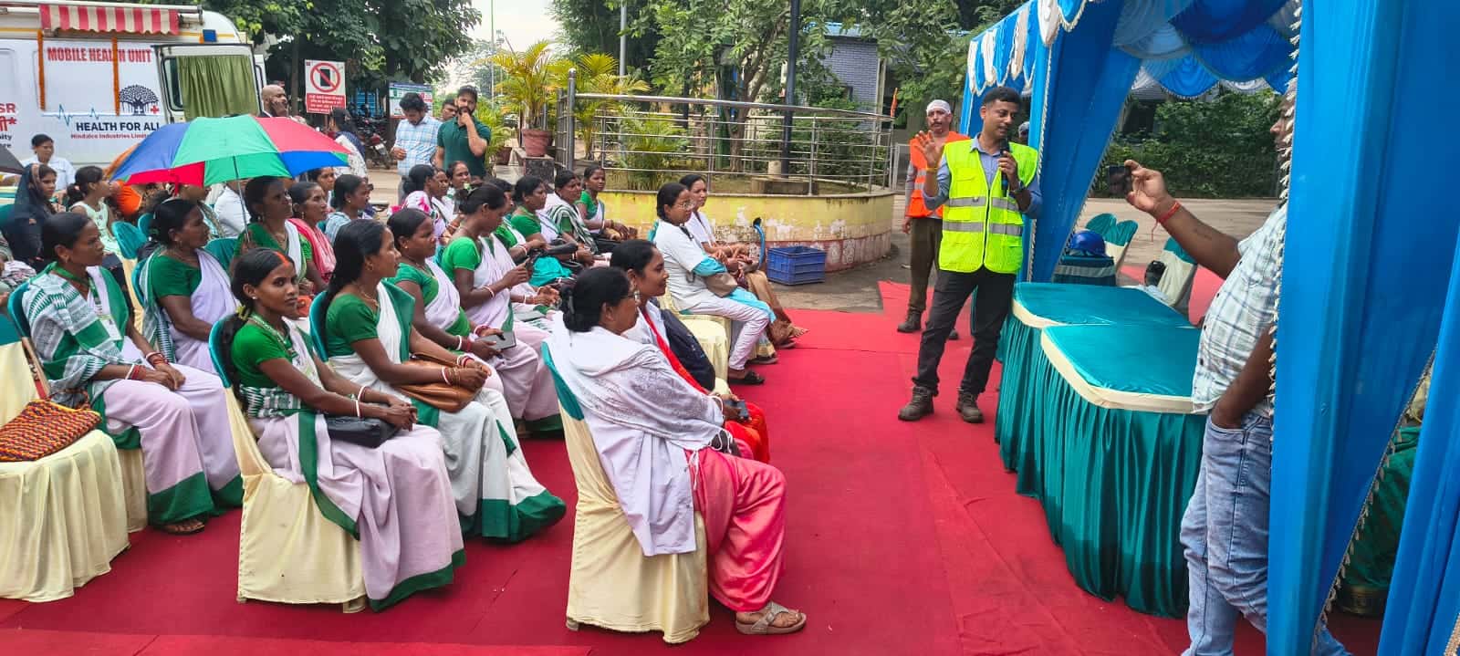 हिंडालको इंडस्ट्रीज़,मुरी द्वारा मोबाइल मेडिकल यूनिट का हुआ शुभारंभ